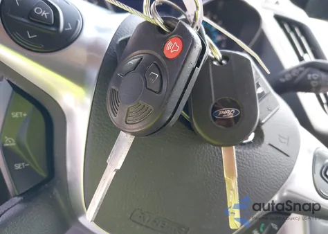 2014 Ford Escape Se z USA, uszkodzony, nr VIN 1FMCU0GX3EUB93857